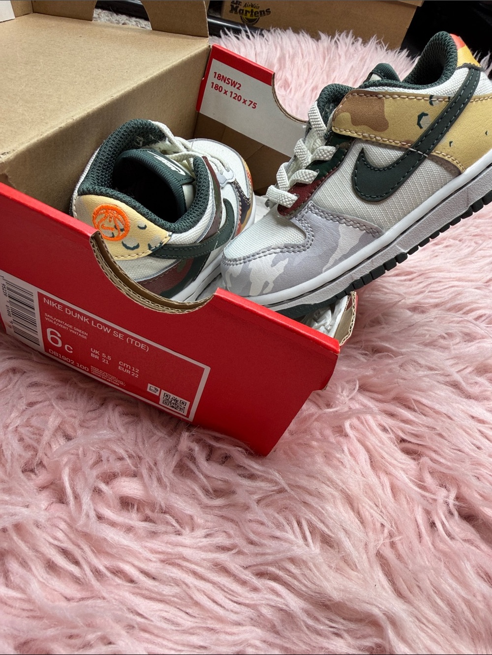 Nike Kids Camo Dunk Low SE Sneakers in Green, Tan, White